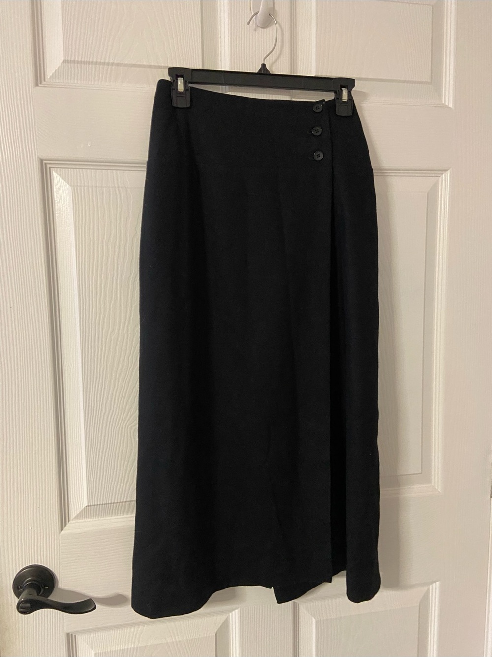 L. MAGNIN Black WOOL Full Wrap Midi Skirt